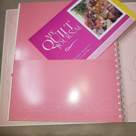 Better Homes and Gardens Quilt Lovers' Favorites Volume 3 Spiral Hardback Book - Picture 6 of 7